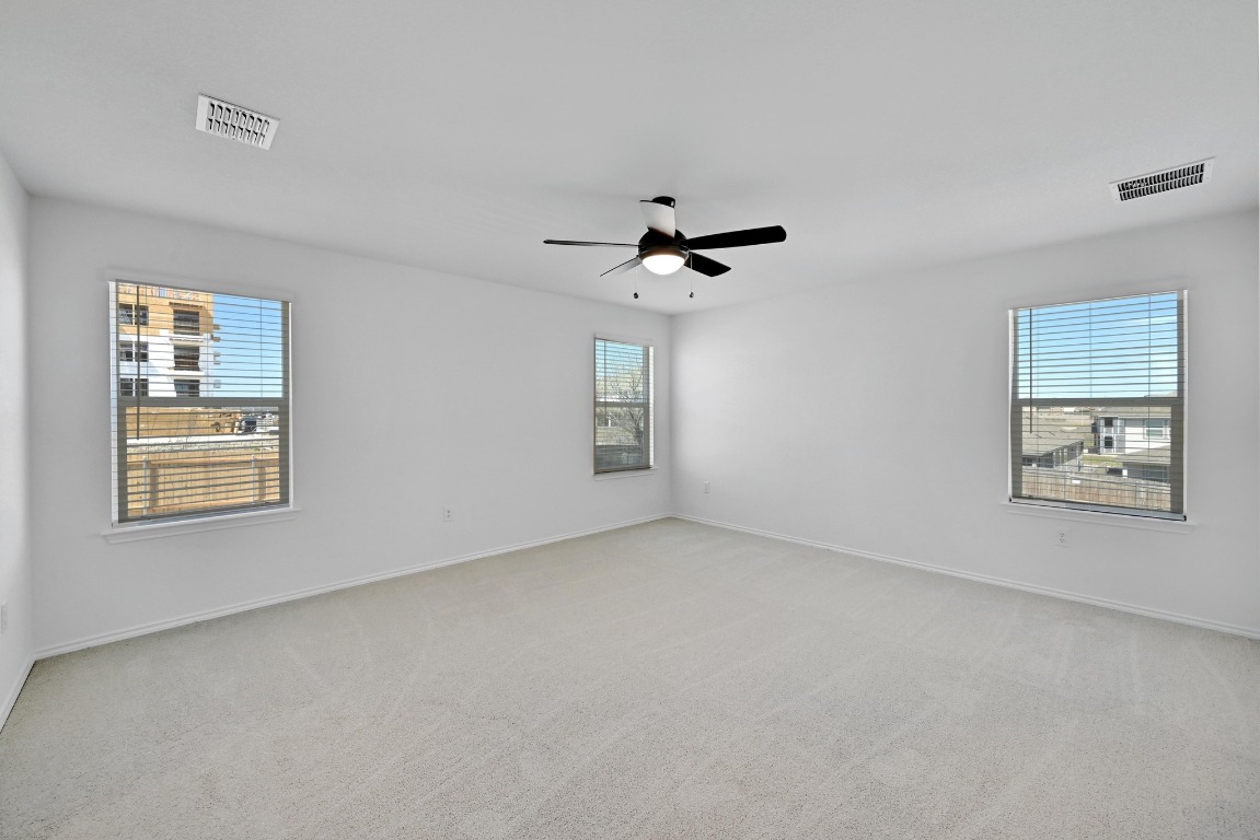 8002 Tranquil Glade Trail , Austin, TX, 78744 | 5705420 | Realty Texas LLC