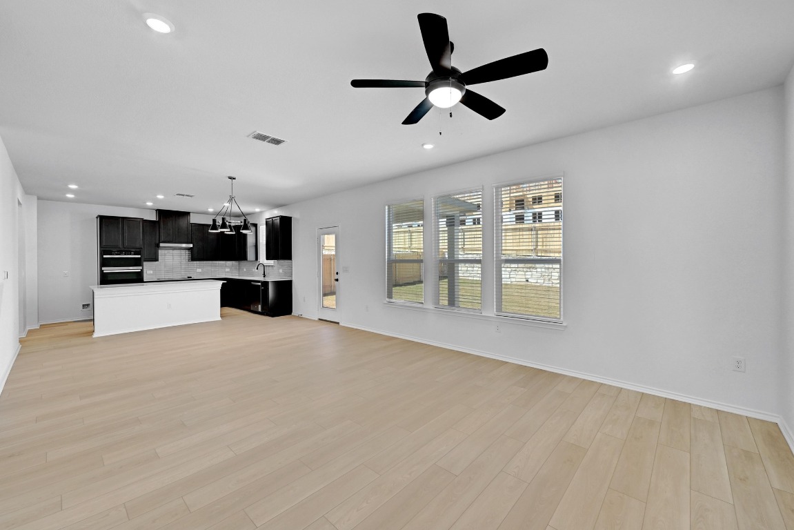 8002 Tranquil Glade Trail , Austin, TX, 78744 | 5705420 | Realty Texas LLC