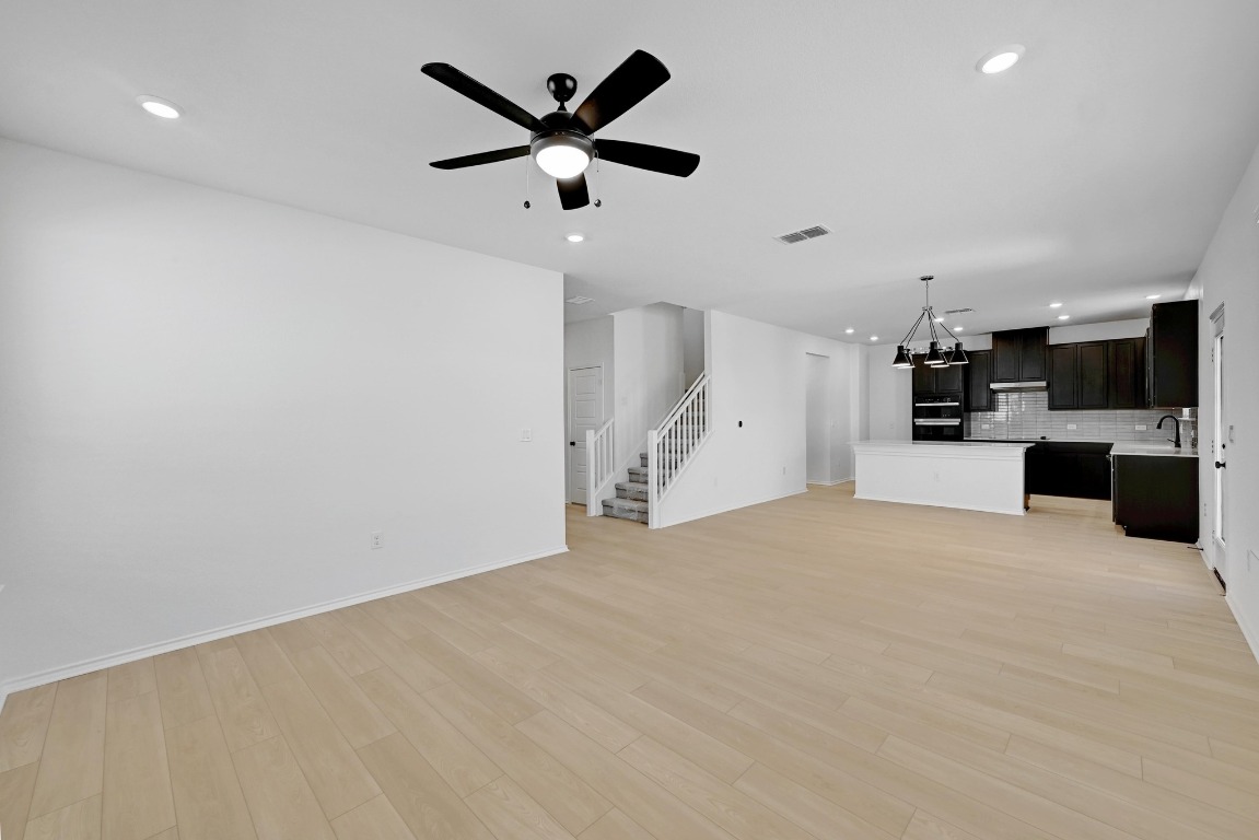 8002 Tranquil Glade Trail , Austin, TX, 78744 | 5705420 | Realty Texas LLC