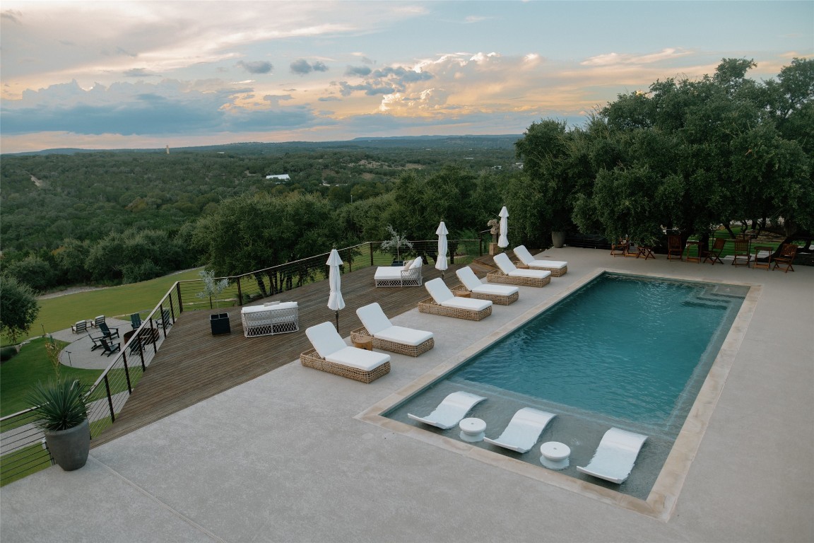 8105 McGregor Lane , Dripping Springs, TX, 78620 | 4021071 | Realty Texas LLC