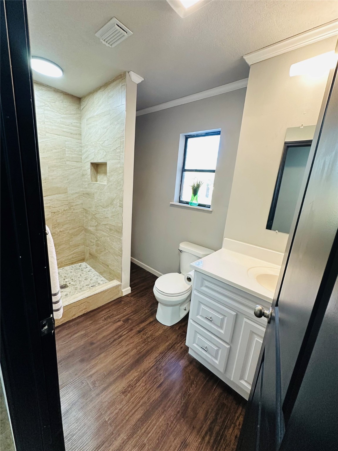 17912 Crystalwood Court , New Caney, TX, 77357 | 37357772 | Realty Texas LLC