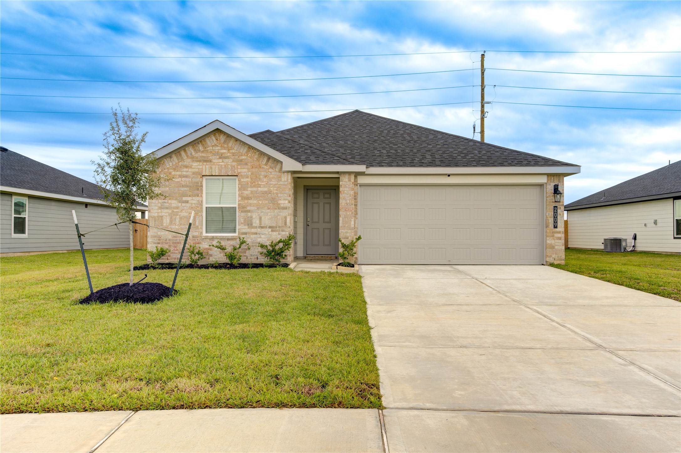 2009 Woodlark way , Sealy, TX, 77474 | 93570038 | Realty Texas LLC