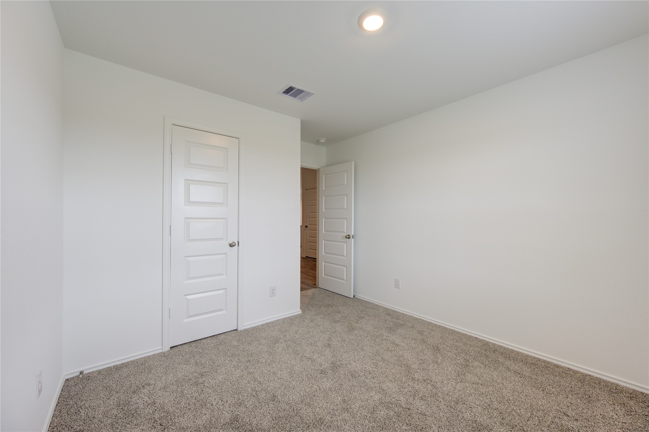 2009 Woodlark way , Sealy, TX, 77474 | 93570038 | Realty Texas LLC