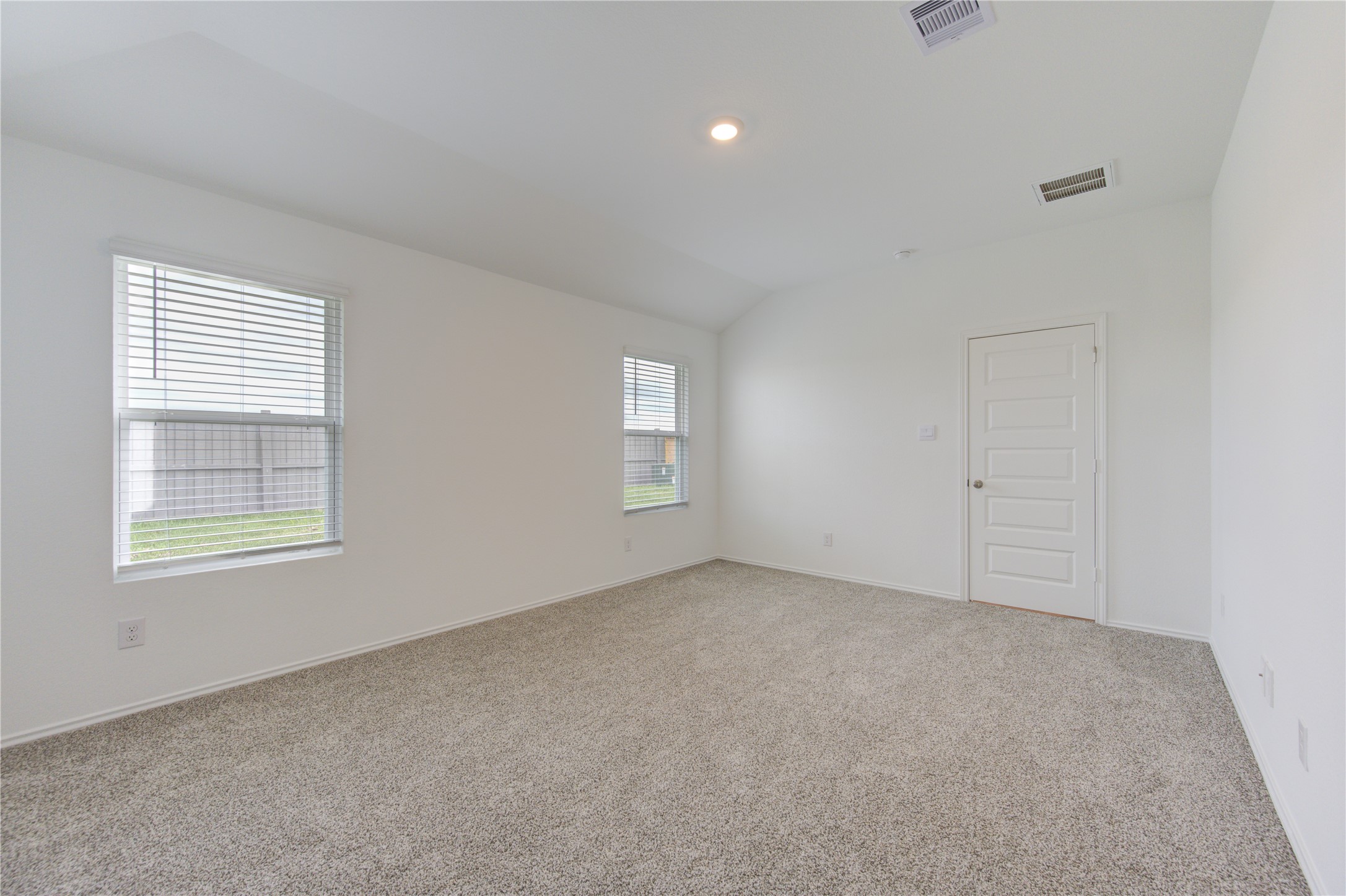 2009 Woodlark way , Sealy, TX, 77474 | 93570038 | Realty Texas LLC