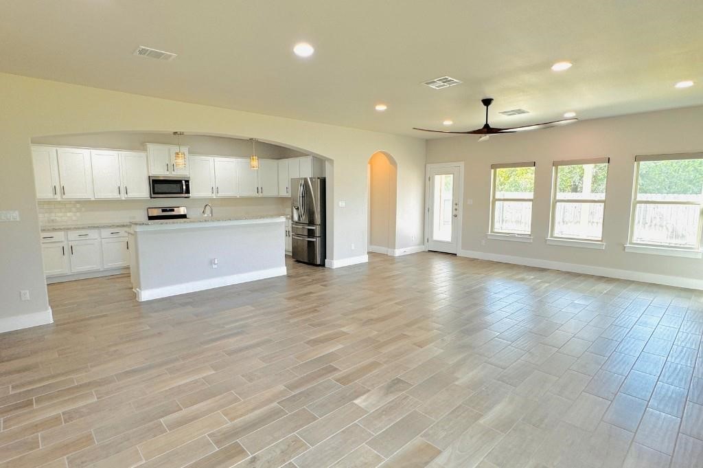 125 Millsaps CT, Bastrop, TX, 78602 | 4707174 | Realty Texas LLC