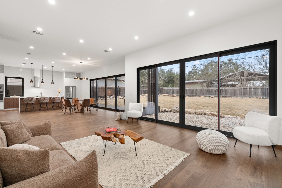 2915 Chisholm Trail , Austin, TX, 78734 | 9597431 | Realty Texas LLC