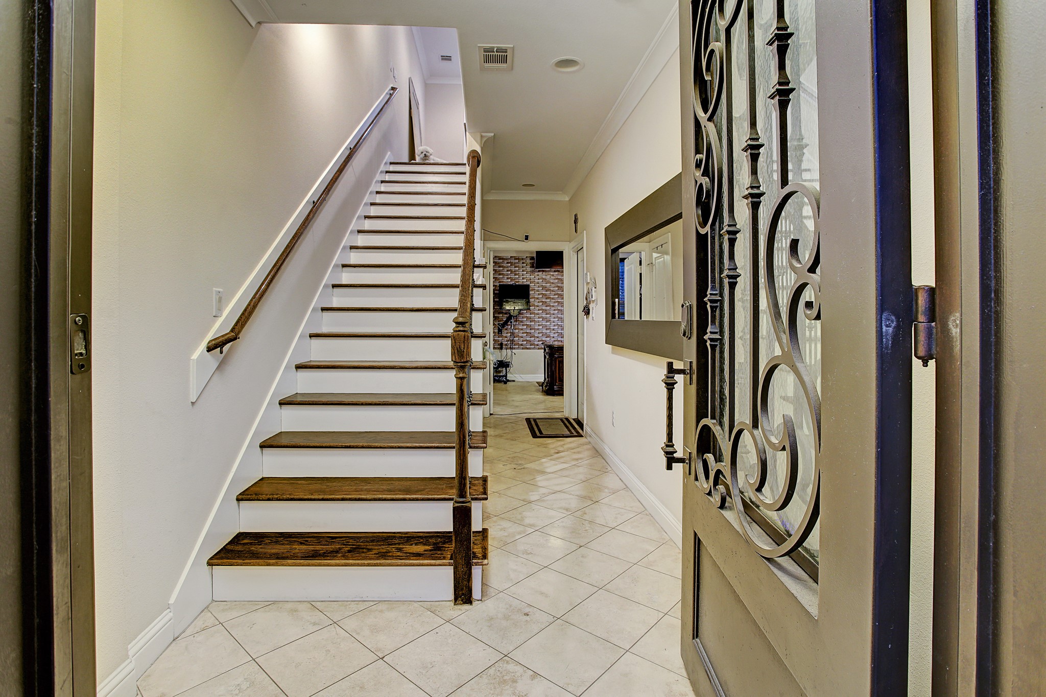 5433 Kiam Street C , Houston, TX, 77007 | 31734264 | Realty Texas LLC