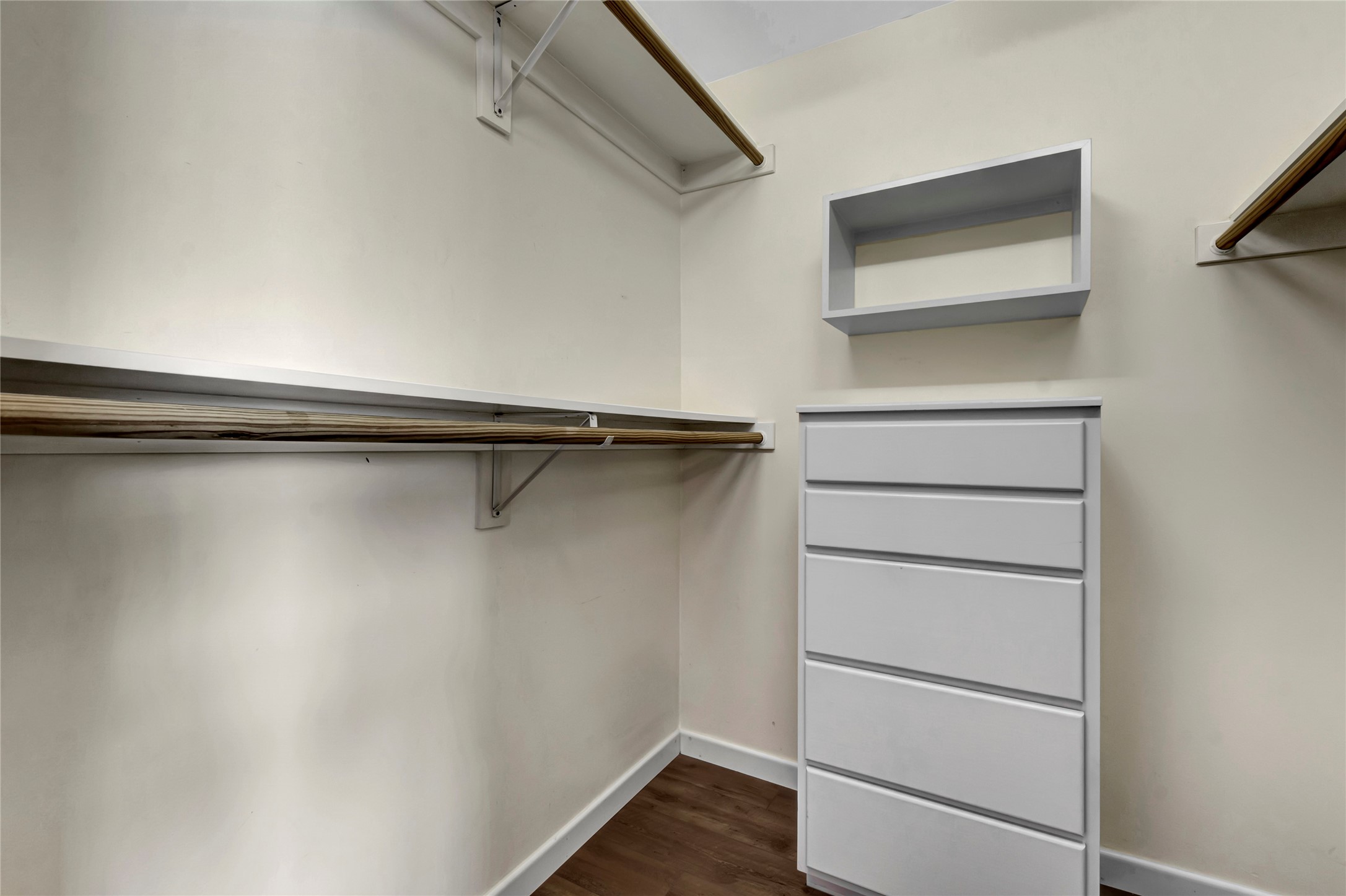 104 Oak Harbor Drive , Houston, TX, 77062 | 49347369 | Realty Texas LLC