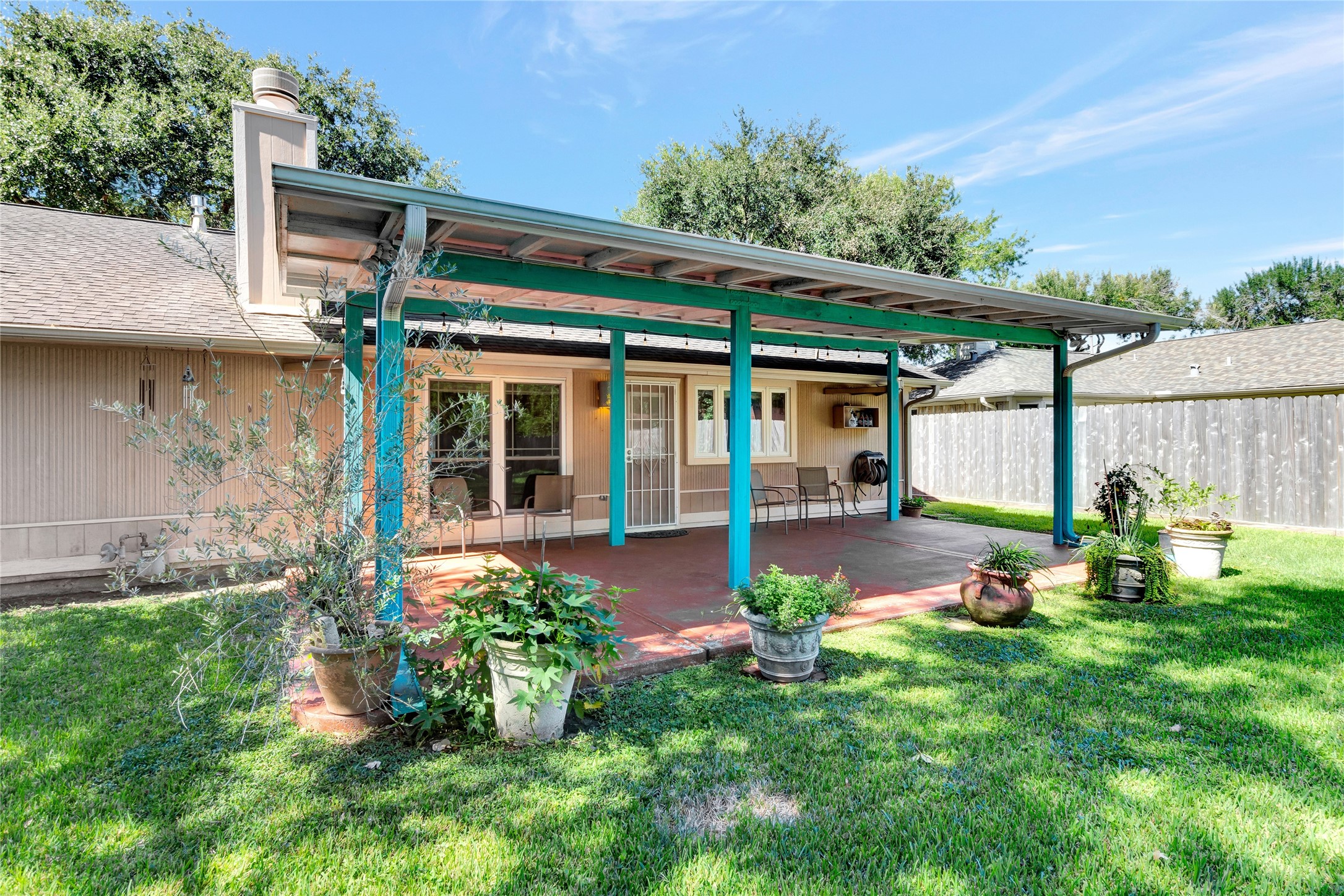 104 Oak Harbor Drive , Houston, TX, 77062 | 49347369 | Realty Texas LLC