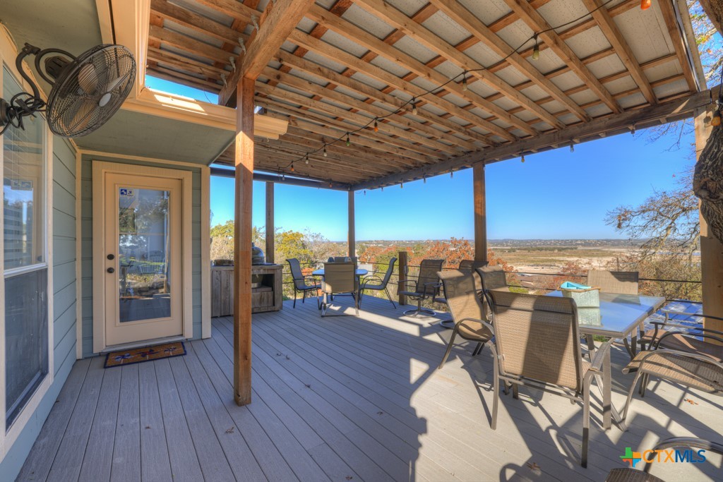 1518 Lakeside Drive, Canyon Lake, TX, 78133 | 565642 | Realty Texas LLC