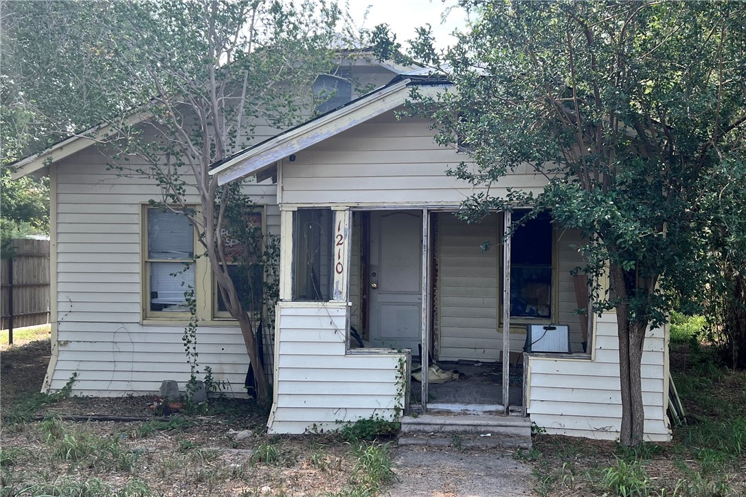 1210 King David Drive , Three Rivers, TX, 78071 | 452429 | Realty Texas LLC