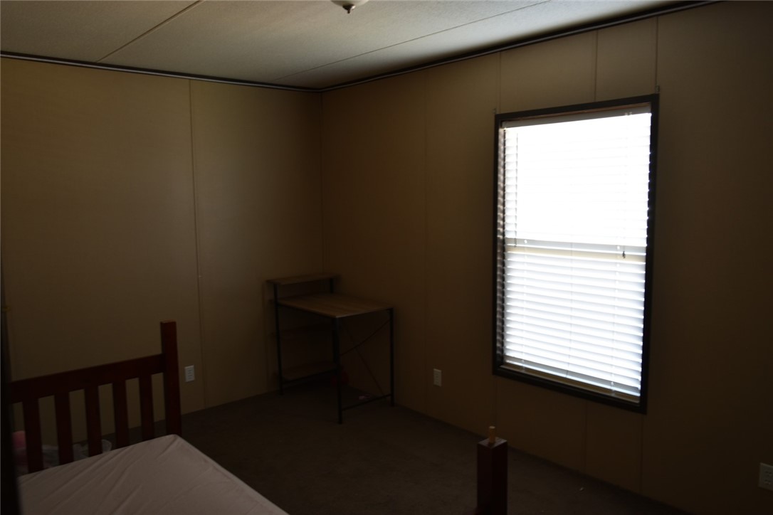 144 9th Street , Whitney, TX, 76692 | 227341 | Realty Texas LLC