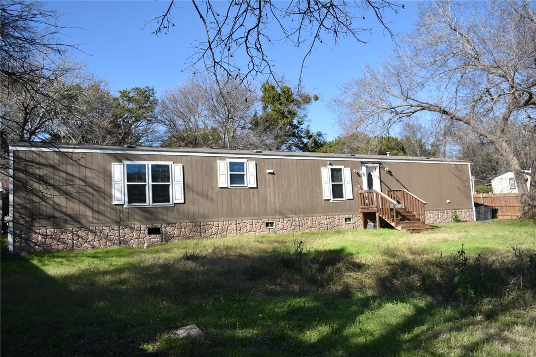 144 9th Street , Whitney, TX, 76692 | 227341 | Realty Texas LLC