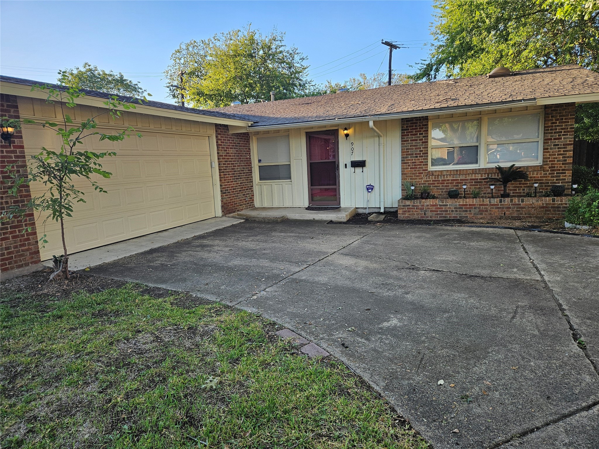 907 Waterview Circle , Richardson, TX, 75080 | 20807552 | Realty Texas LLC