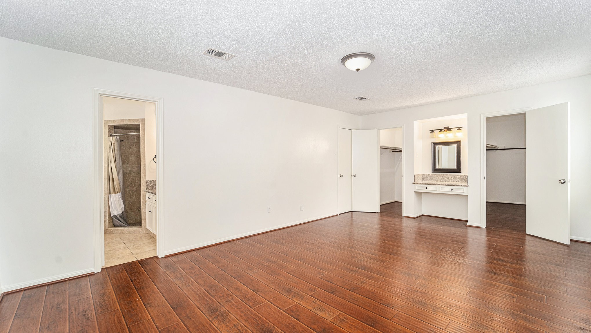 5903 Old Lodge Drive , Houston, TX, 77066 | 35429453 | Realty Texas LLC