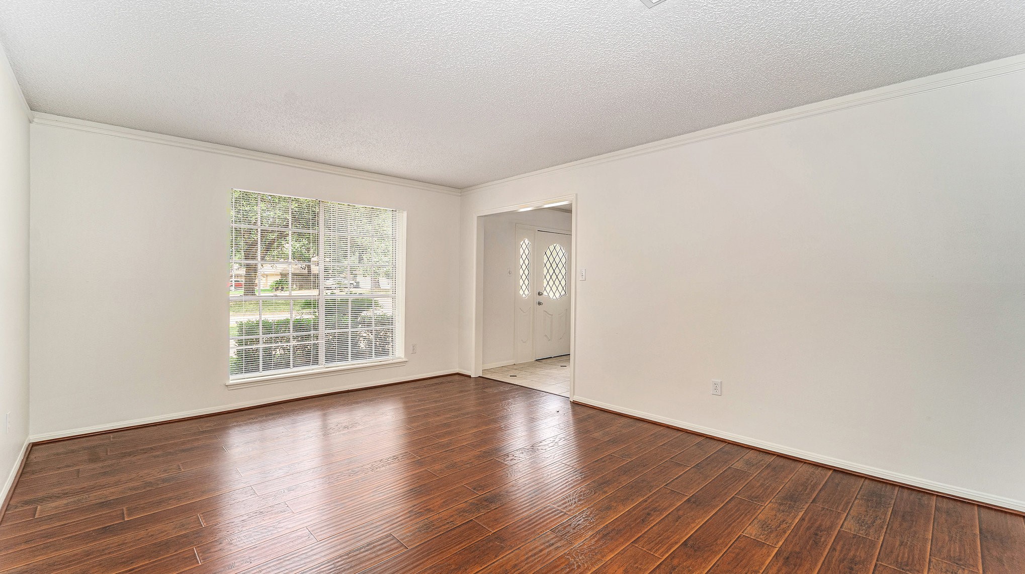 5903 Old Lodge Drive , Houston, TX, 77066 | 35429453 | Realty Texas LLC