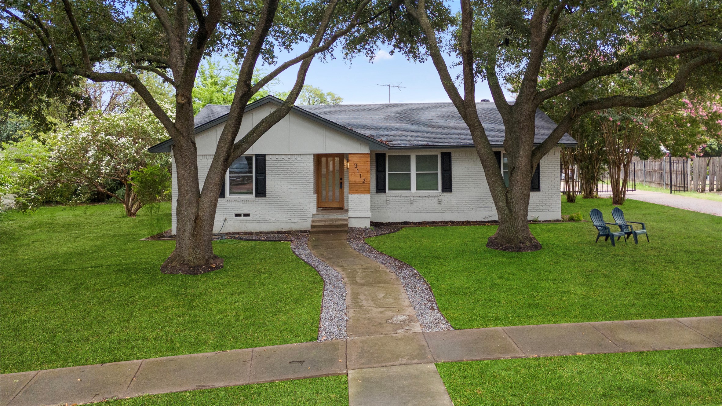 3112 Ruidosa Avenue , Dallas, TX, 75228 | 20807164 | Realty Texas LLC