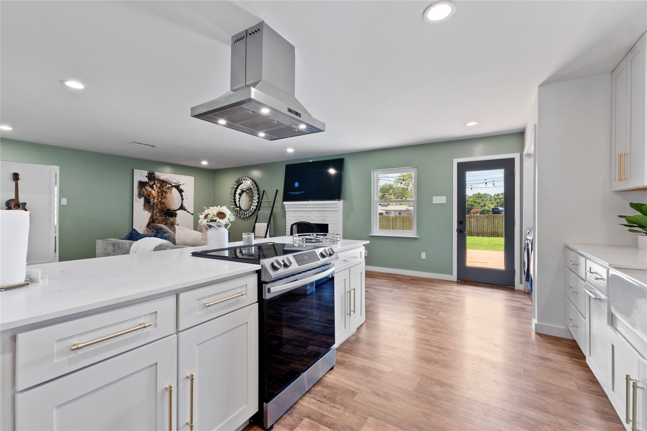 3112 Ruidosa Avenue , Dallas, TX, 75228 | 20807164 | Realty Texas LLC