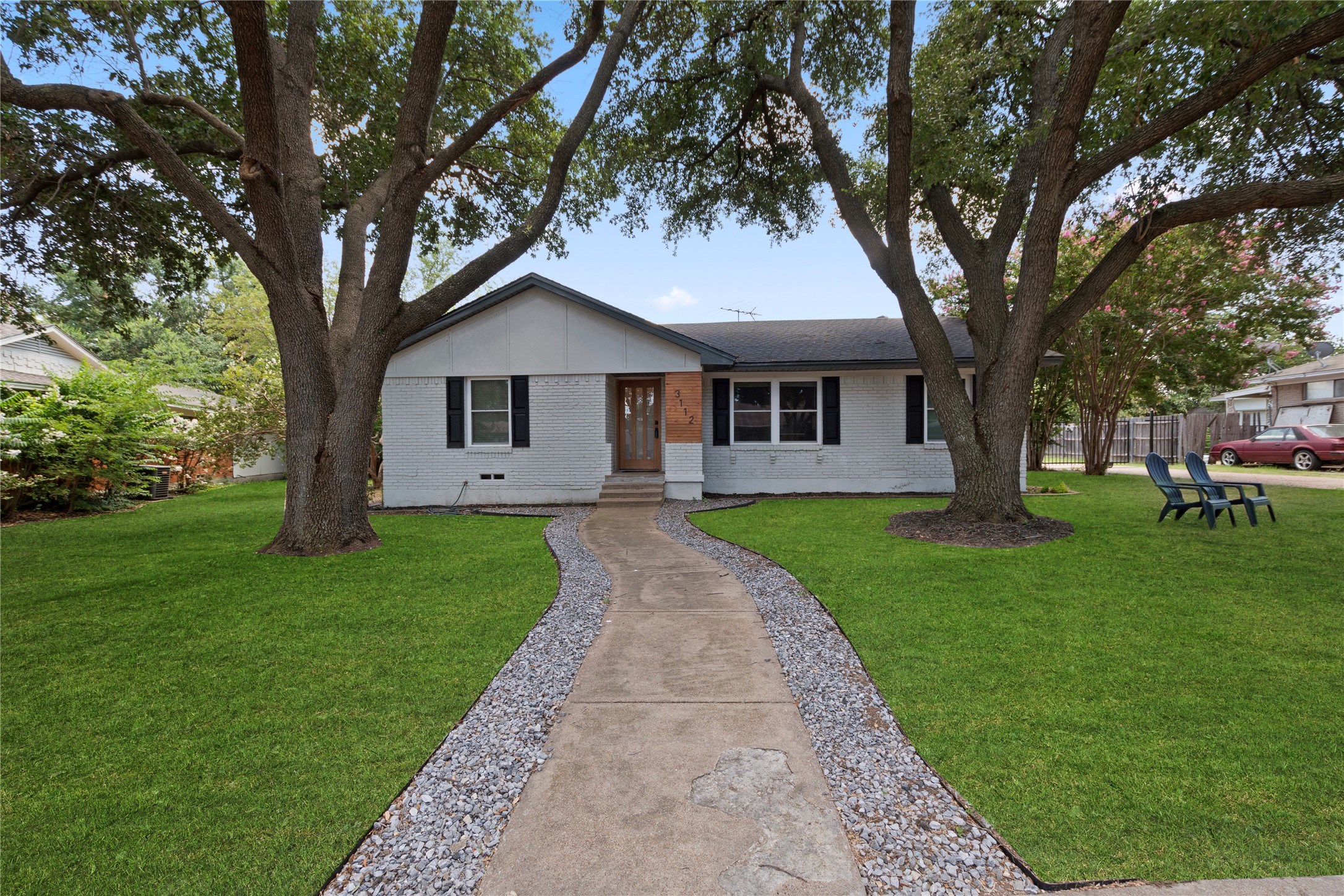 3112 Ruidosa Avenue , Dallas, TX, 75228 | 20807164 | Realty Texas LLC