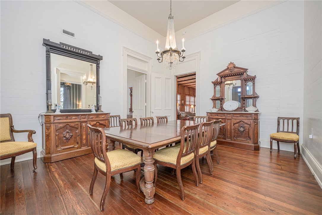 615 S Church Street, Rockport, TX, 78382 | 452462 | Realty Texas LLC