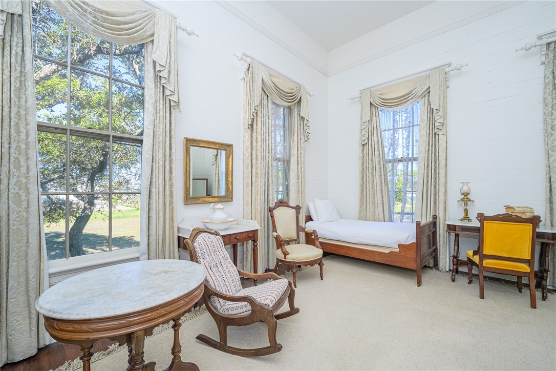 615 S Church Street, Rockport, TX, 78382 | 452462 | Realty Texas LLC