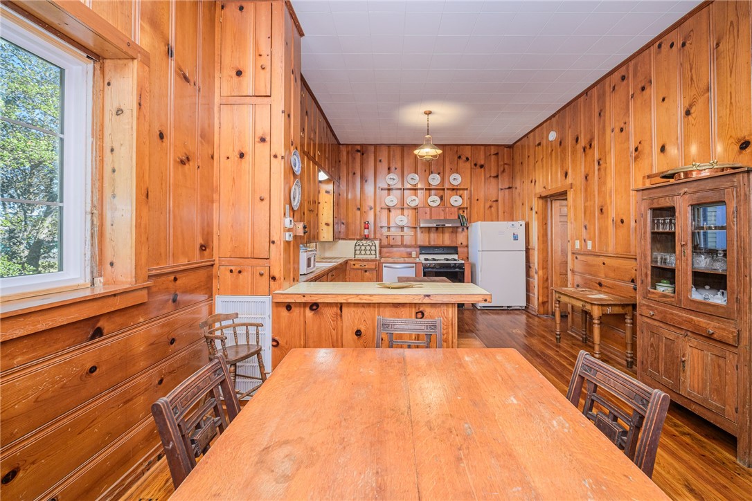 615 S Church Street, Rockport, TX, 78382 | 452462 | Realty Texas LLC