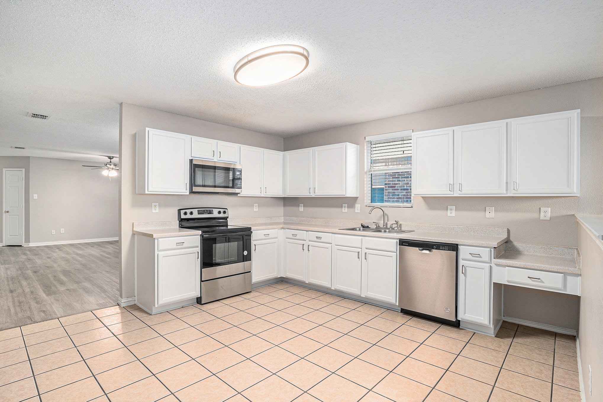 936 Rose Crystal Way , Fort Worth, TX, 76179 | 20808238 | Realty Texas LLC