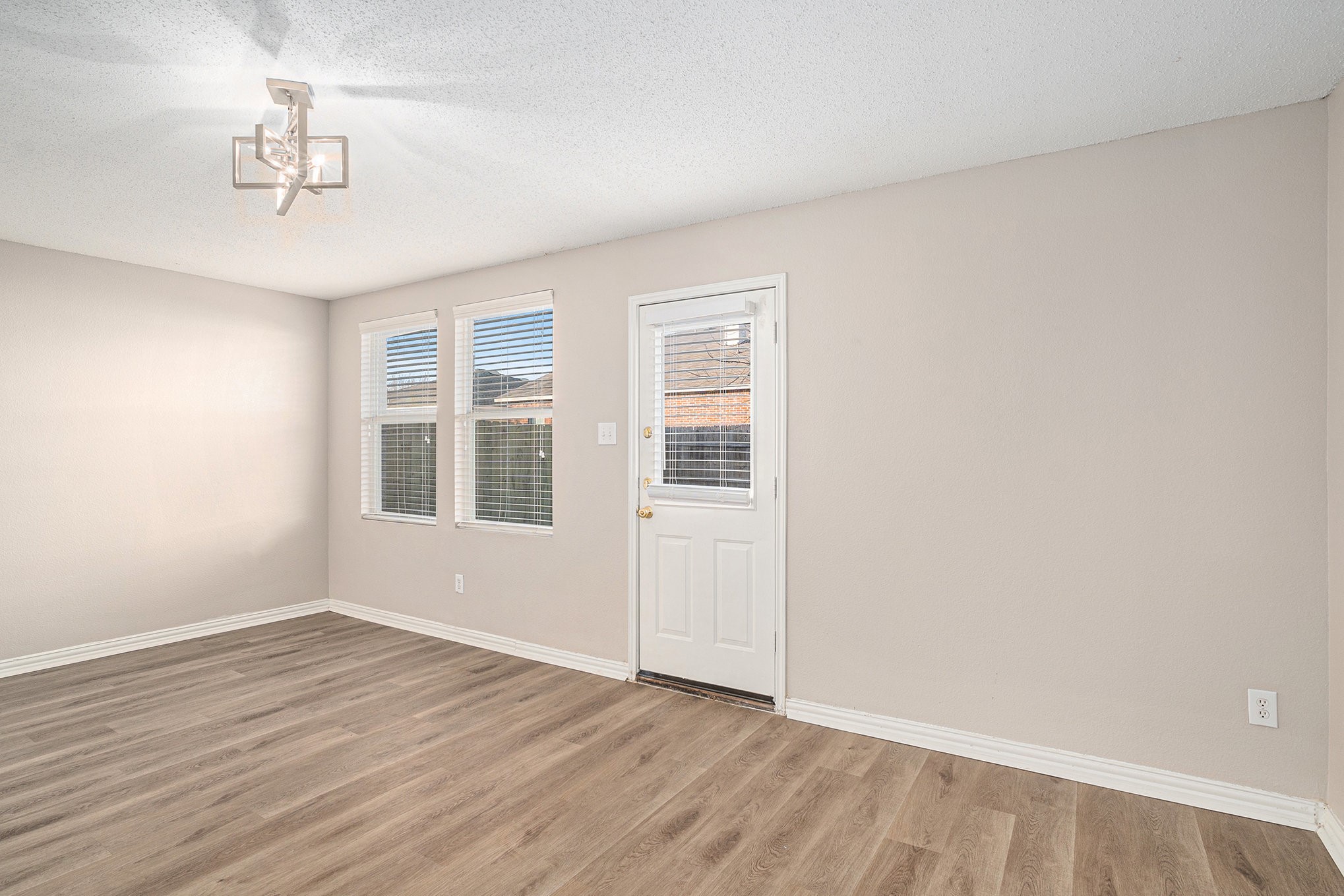 936 Rose Crystal Way , Fort Worth, TX, 76179 | 20808238 | Realty Texas LLC