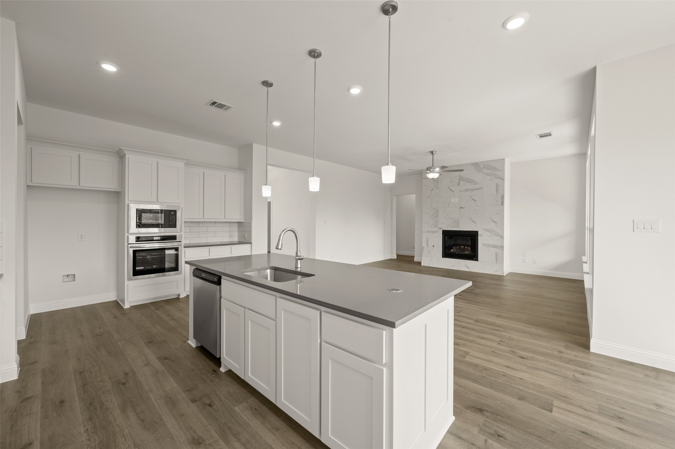 947 Richard Pittmon Drive , DeSoto, TX, 75115 | 20808291 | Realty Texas LLC