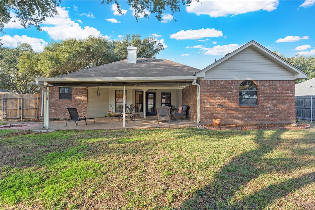 208 Fannin Drive , Hewitt, TX, 76643 | 227340 | Realty Texas LLC