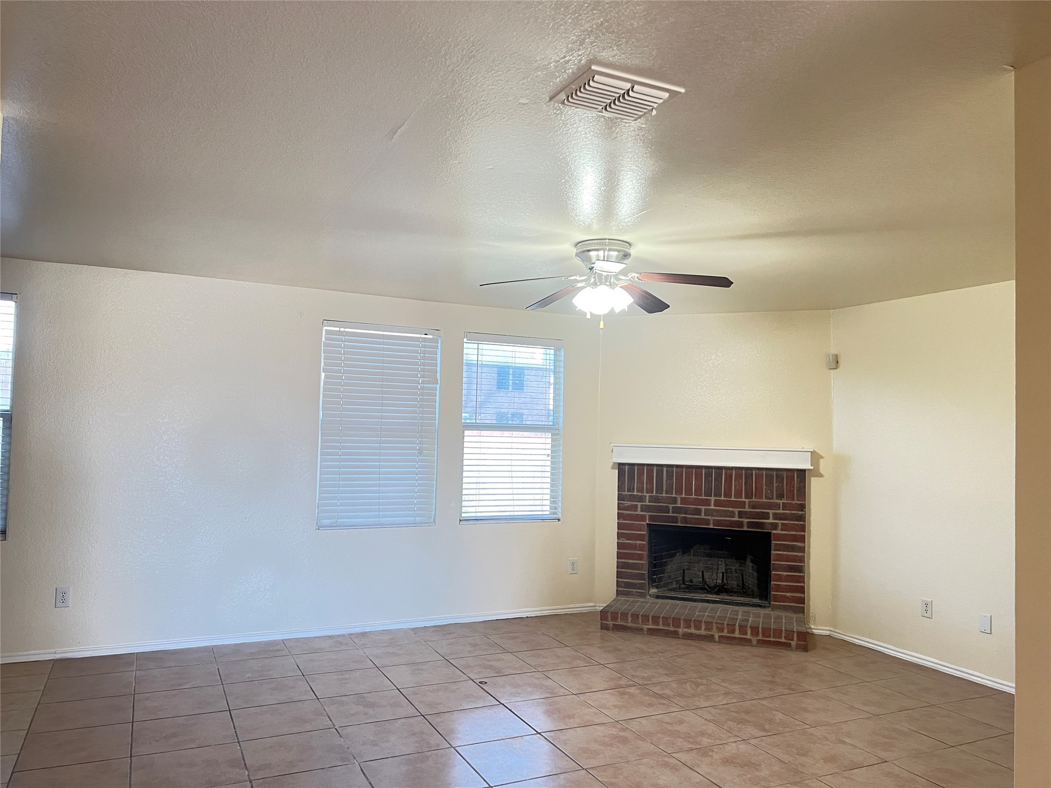 3229 Sunshine Way , Lancaster, TX, 75134 | 20808644 | Realty Texas LLC