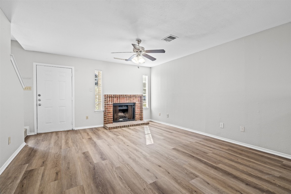 1823 River Crossing Circle C , Austin, TX, 78741 | 7789833 | Realty Texas LLC