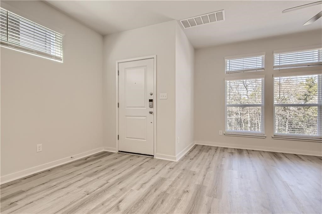 605 W South Street 421 , Leander, TX, 78641 | 6511703 | Realty Texas LLC