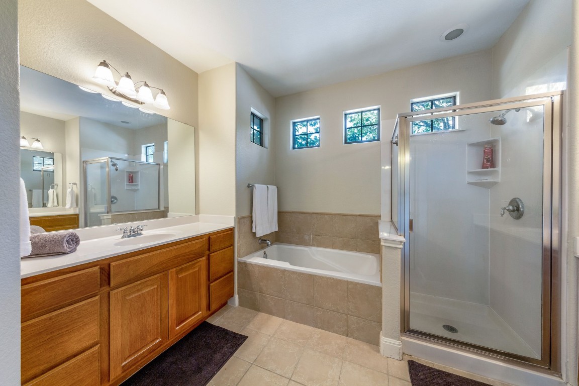 6705 Covered Bridge Drive 22 , Austin, TX, 78736 | 8295296 | Realty Texas LLC