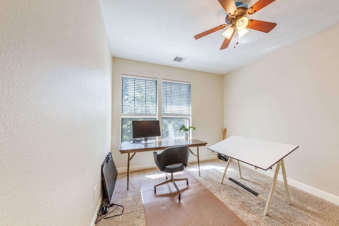 6705 Covered Bridge Drive 22 , Austin, TX, 78736 | 8295296 | Realty Texas LLC