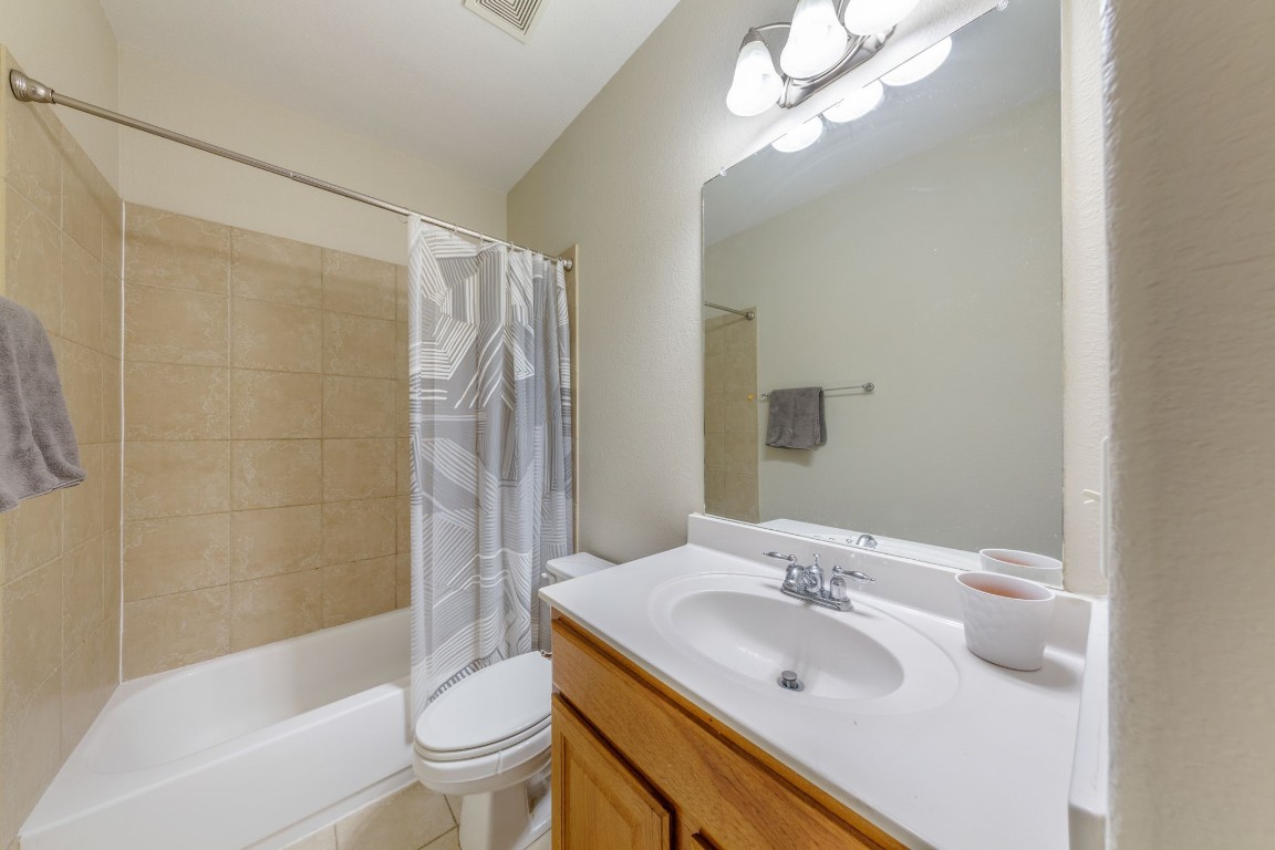 6705 Covered Bridge Drive 22 , Austin, TX, 78736 | 8295296 | Realty Texas LLC