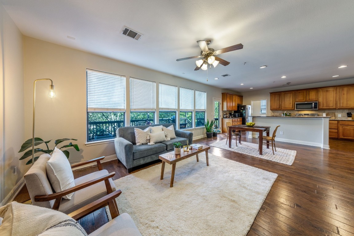 6705 Covered Bridge Drive 22 , Austin, TX, 78736 | 8295296 | Realty Texas LLC