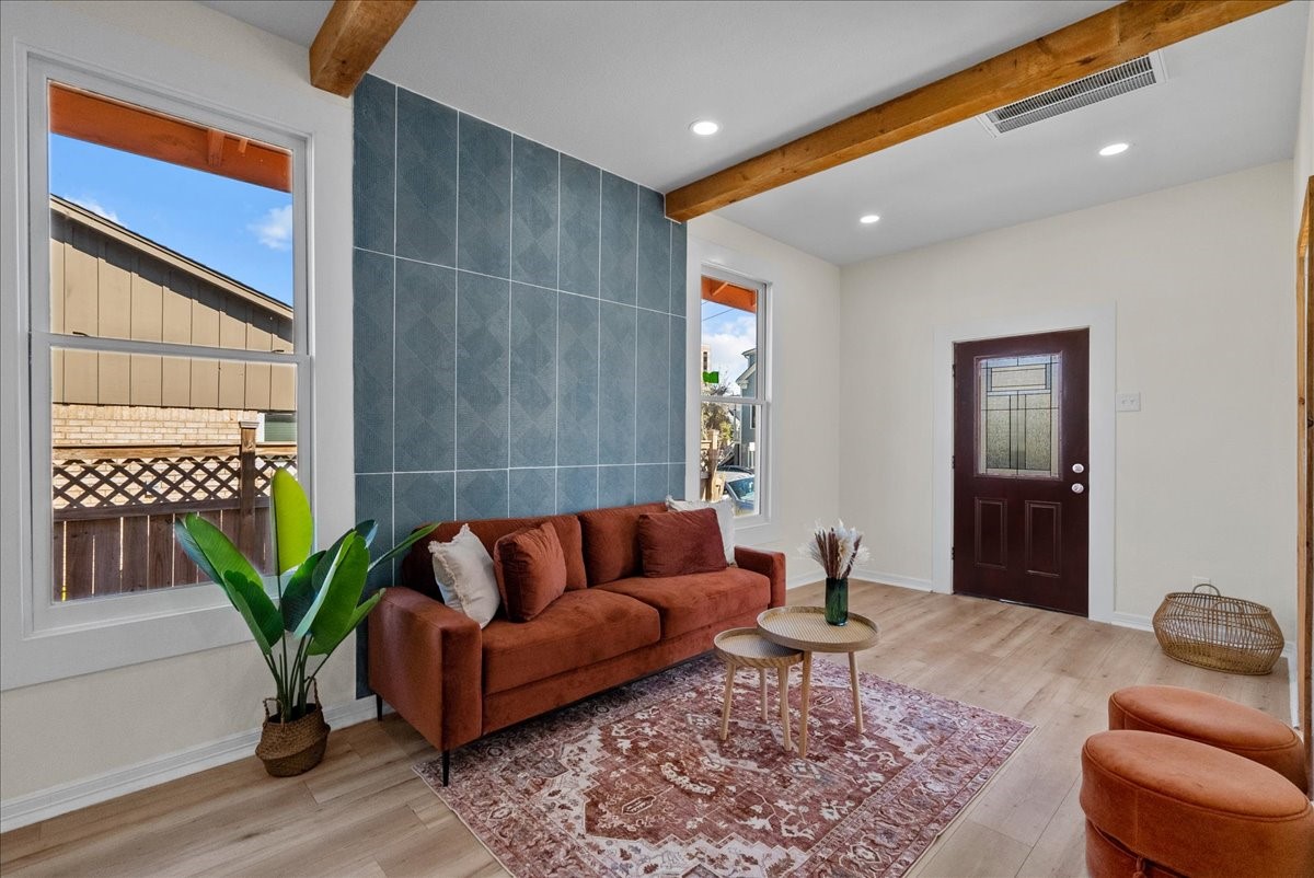 511 13th Street , Galveston, TX, 77550 | 67049008 | Realty Texas LLC