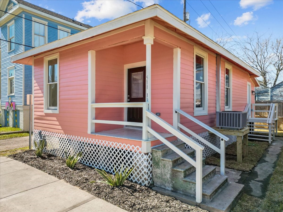 511 13th Street , Galveston, TX, 77550 | 67049008 | Realty Texas LLC