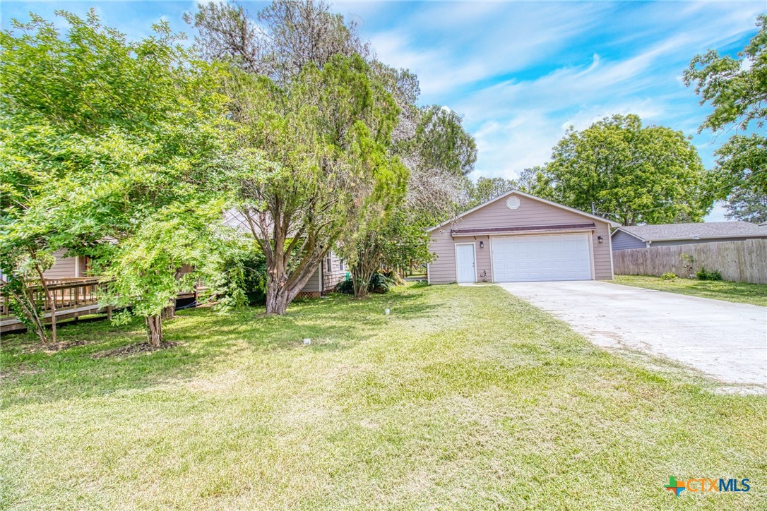 239 Cypress Street , Hungerford, TX, 77435 | 566013 | Realty Texas LLC