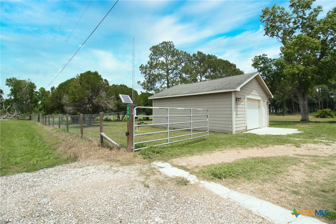 239 Cypress Street , Hungerford, TX, 77435 | 566013 | Realty Texas LLC