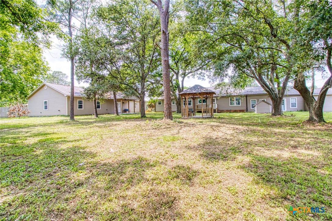 239 Cypress Street , Hungerford, TX, 77435 | 566013 | Realty Texas LLC