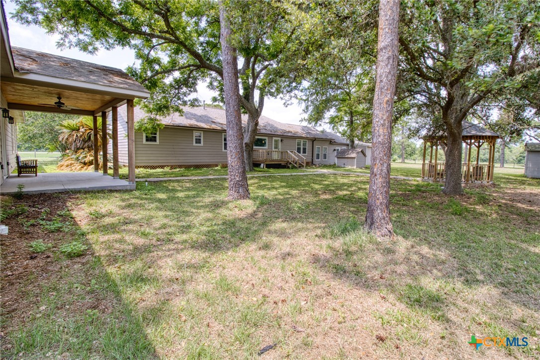 239 Cypress Street , Hungerford, TX, 77435 | 566013 | Realty Texas LLC