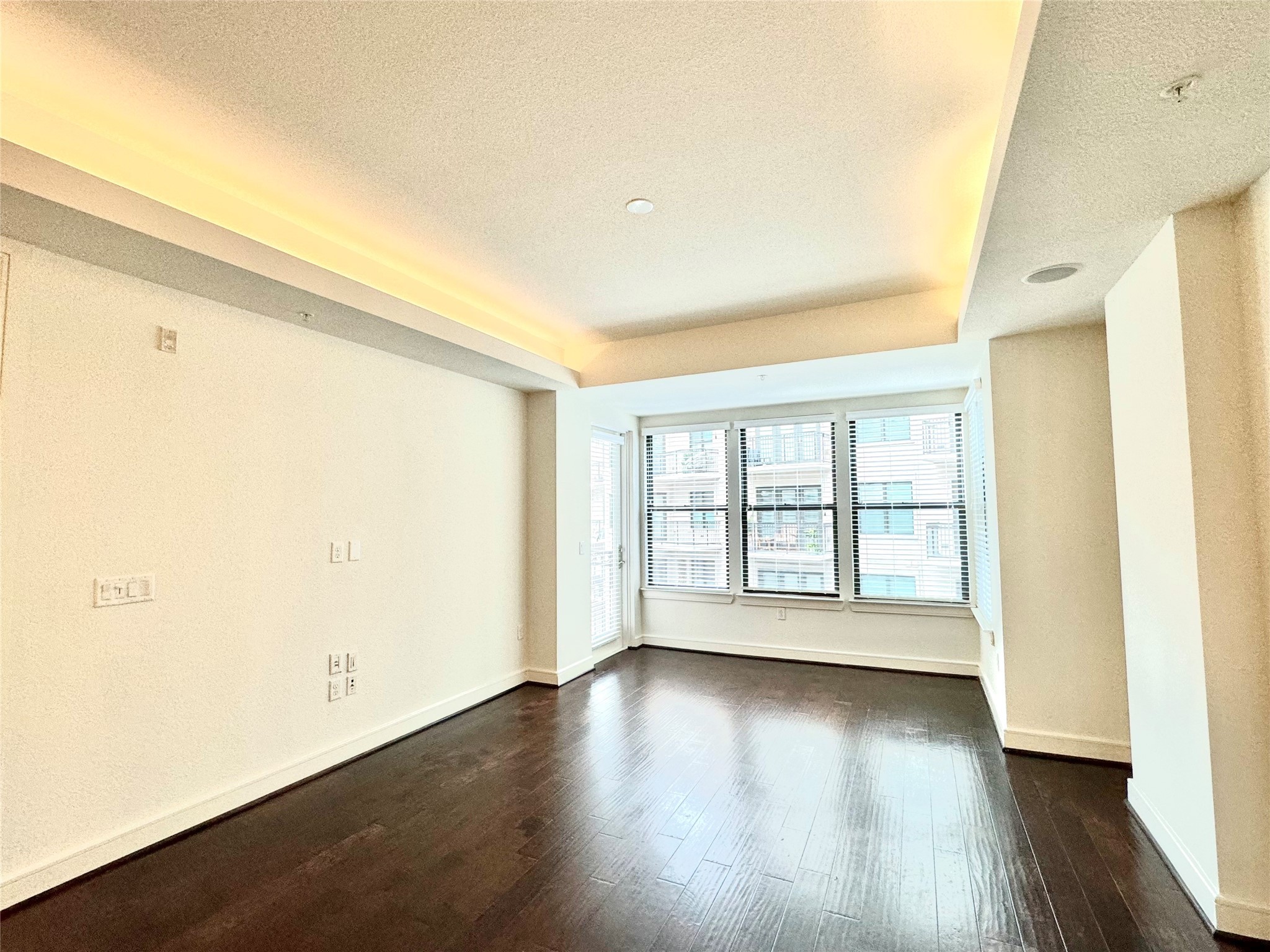 2303 Mid Lane 314 , Houston, TX, 77027 | 60338947 | Realty Texas LLC