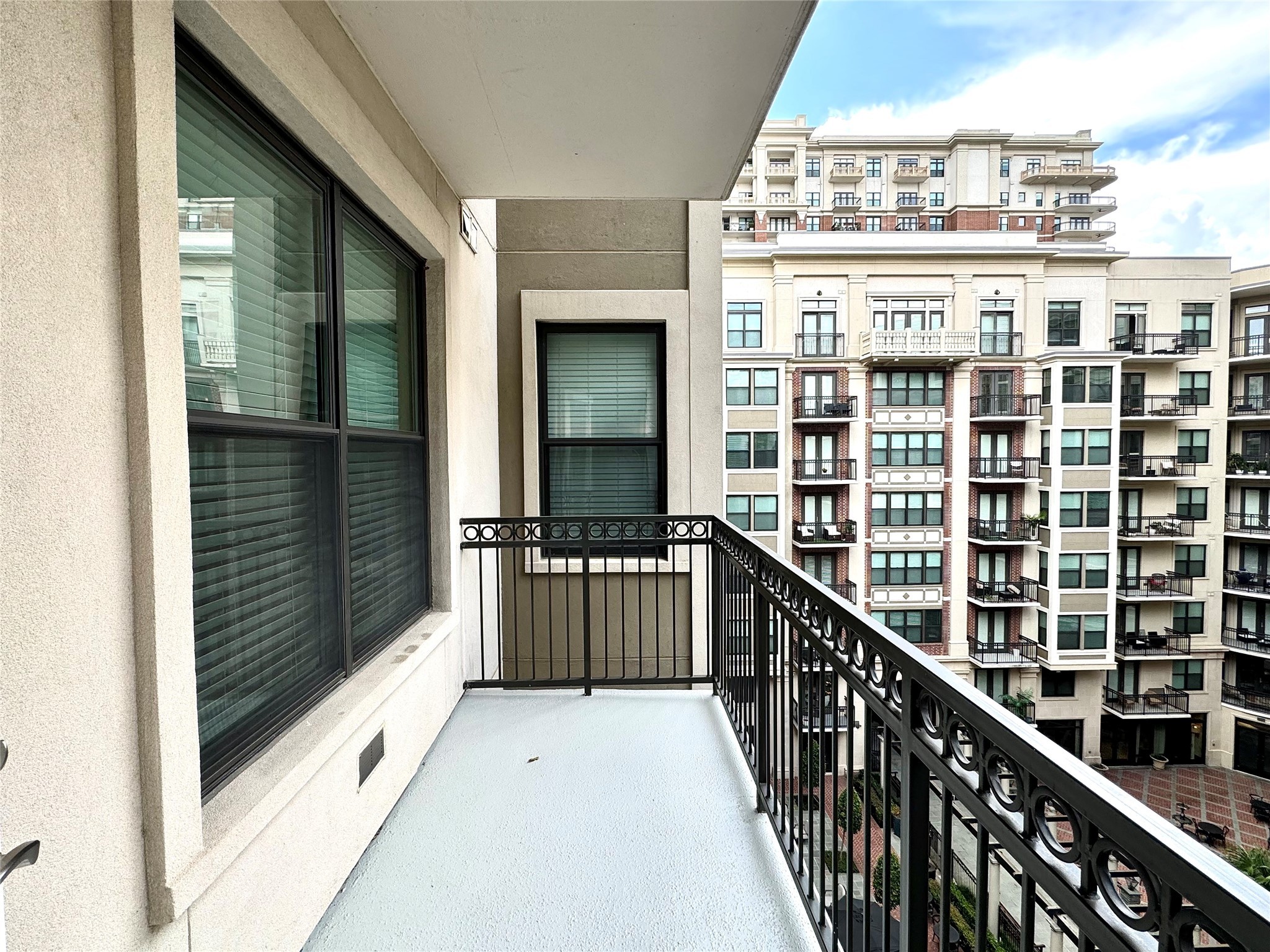 2303 Mid Lane 314 , Houston, TX, 77027 | 60338947 | Realty Texas LLC