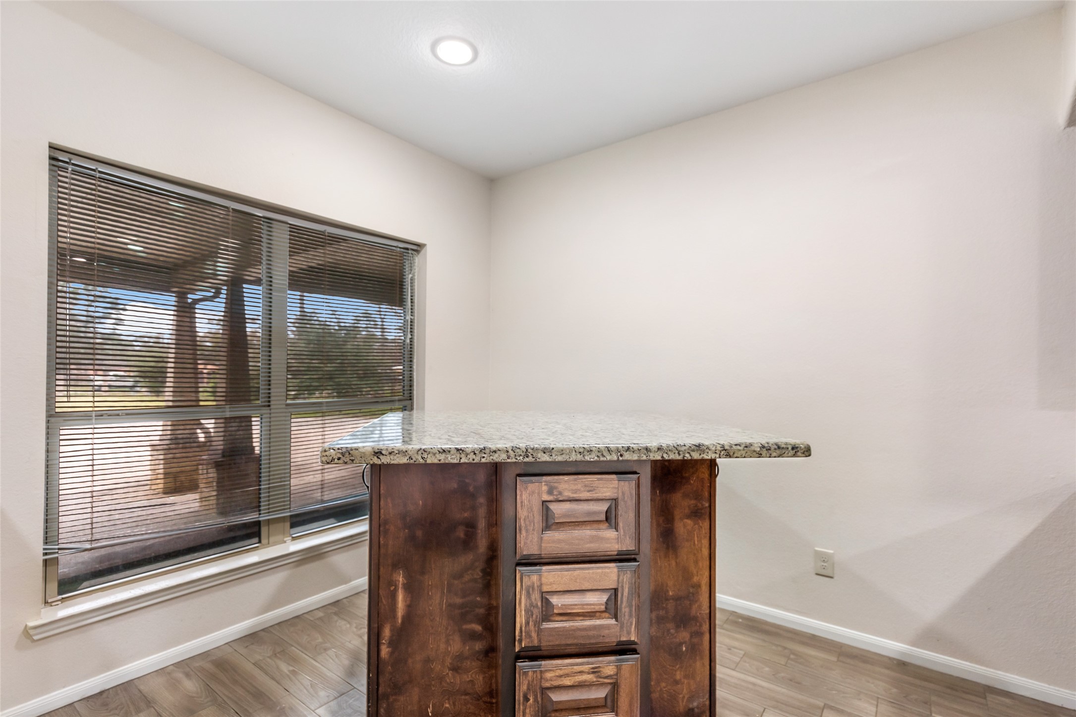 25171 Virginia Lane , Porter, TX, 77365 | 32347038 | Realty Texas LLC