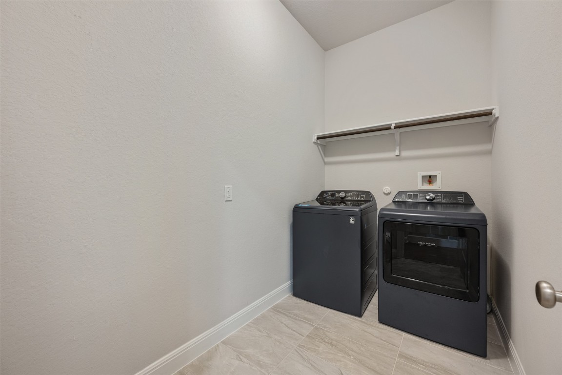 686 Treadwell Lane , Kyle, TX, 78640 | 3296033 | Realty Texas LLC