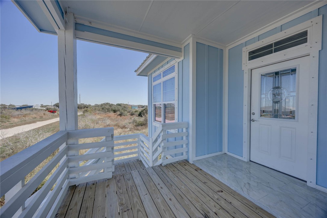 357 W Live Oak Lane , Rockport, TX, 78382 | 452616 | Realty Texas LLC
