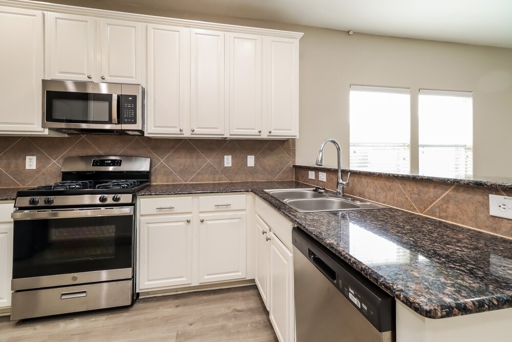 10111 Elkwood Glen Court , Tomball, TX, 77375 | 94313156 | Realty Texas LLC