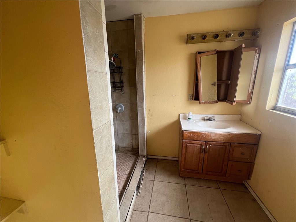 3045 Hwy 16 , Freer, TX, 78357 | 452658 | Realty Texas LLC